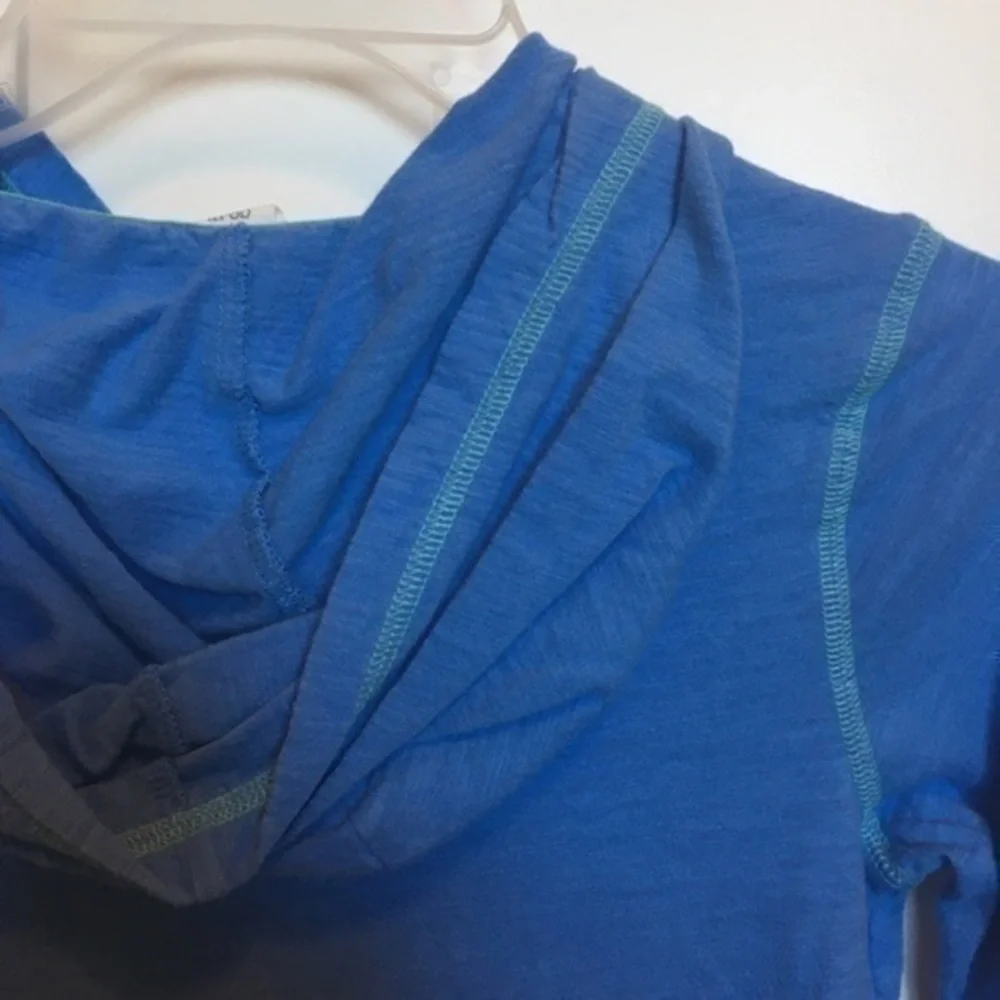 Old Navy  Girls size 10/12 zipper hoody NWOT